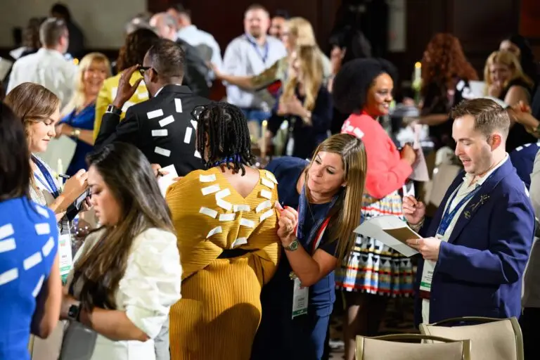 Inpirational speaker audience engagement