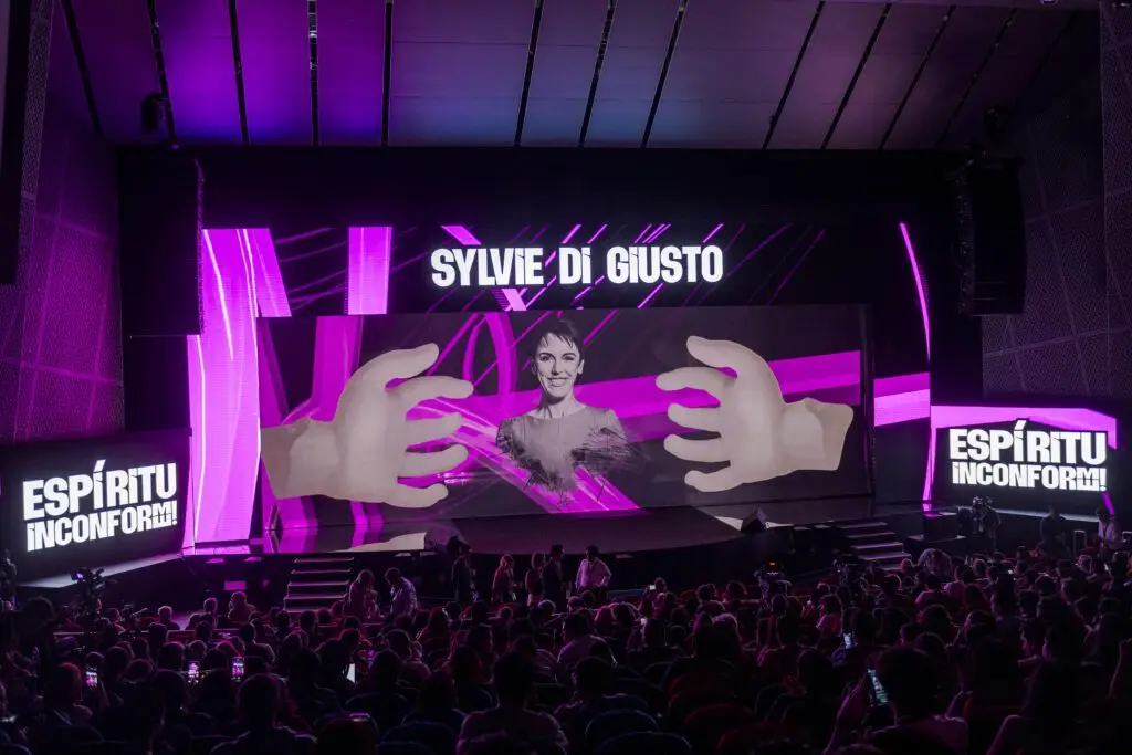 Motivational Female Speakers, Sylvie di Giusto